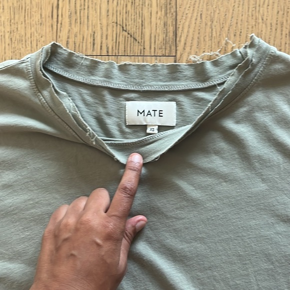 Mate the label green t - Picture 2 of 3